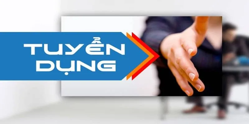 Cơ hội việc làm hấp dẫn tại Hitclub được các ứng viên tìm kiếm liên tục. Hoạt động nhiều năm trong lĩnh vực giải trí, cổng game mang đến môi trường làm việc chuyên nghiệp, đẳng cấp quốc tế. Cùng khám phá các vị trí và cách thức ứng tuyển vào Hitclub qua chia sẻ dưới đây. Các cơ hội việc làm hấp dẫn tại Hitclub dành cho ứng viên Hitclub là cổng game uy tín nhiều năm hoạt động trong lĩnh vực giải trí trực tuyến. Với số lượng thành viên gia tăng liên tục, đơn vị có nhu cầu tuyển dụng nhiều vị trí năng động, chế độ đãi ngộ hậu hĩnh. Dưới đây là các cơ hội việc làm hấp dẫn tại Hitclub dành cho mọi ứng viên với lộ trình thăng tiến rất rõ ràng: Chuyên viên chăm sóc khách hàng - Việc nhẹ lương cao CSKH đóng vai trò là cầu nối trực tiếp giữa khách hàng và doanh nghiệp. Do đó, cổng game cực kỳ chú trọng đến chất lượng của bộ phận tư vấn viên: Công việc chính: Đảm nhận nhiệm vụ tư vấn giải đáp thắc mắc, xử lý sự cố mà người chơi gặp phải trong quá trình trải nghiệm. Bên cạnh đó, CSKH còn có trách nhiệm tiếp thu ý kiến hội viên góp phần hoàn thiện hệ thống. Yêu cầu cơ bản: Có giọng nói tốt, kỹ năng giao tiếp tuyệt vời, xử lý tình huống linh hoạt, kiên nhẫn niềm nở với khách hàng. Tuyển dụng CSKH việc nhẹ lương thưởng không giới hạn Tuyển trợ lý OA – Cơ hội việc làm hấp dẫn tại Hitclub Trở thành trợ lý OA, bạn sẽ là người tiếp xúc trực tiếp với đội ngũ lãnh đạo của doanh nghiệp. Vị trí đảm nhận các công việc liên quan đến hành chính nhân sự nhưng không hề nhàm chán: Lương khủng: Lương cơ bản 23 triệu, nếu thành thạo tiếng Trung sẽ là 50 triệu. Thời gian thử việc 60 ngày nhận 80% lương chính thức. Đãi ngộ hấp dẫn: Tháng nghỉ 4 ngày, đóng bảo hiểm đầy đủ, lộ trình thăng tiến rõ ràng. Yêu cầu cơ bản: Chịu được áp lực công việc, ứng biến linh hoạt tạo dựng doanh nghiệp đoàn kết. SEO Marketing - Thăng tiến rộng mở lương thưởng cao SEO Marketing là cơ hội việc làm hấp dẫn tại Hitclub mà các ứng viên không thể bỏ qua. Hiện tại, doanh nghiệp đang cần tuyển dụng 20 nhân sự cho vị trí này với yêu cầu cụ thể sau: Công việc: Xây dựng chiến lược về nội dung, từ khóa đẩy thứ hạng website lên top tìm kiếm, phối hợp cùng bộ phận content tối ưu SEO hiệu quả. Yêu cầu: Am hiểu về WordPress, CSS, HTML cùng kinh nghiệm từ 6 tháng trở lên. Ngoài ra, bạn cần thành thạo việc tối ưu từ khóa, website. Thu nhập: Mức lương lên đến 35 triệu cùng chế độ đãi ngộ đầy đủ. Cơ hội việc làm hấp dẫn tại Hitclub với vị trí SEO Marketing Nhân viên sale - Nhận hoa hồng khủng không giới hạn Nếu tự tin với khả năng thuyết phục khách hàng, sale là cơ hội việc làm hấp dẫn tại Hitclub. Hiện tại, doanh nghiệp đang có nhu cầu tuyển dụng rất lớn với thông tin sau: Công việc: Giới thiệu sản phẩm dịch vụ, thuyết phục khách hàng đăng ký tham gia trải nghiệm dịch vụ trên hệ thống. Bạn cần đảm bảo hoàn thành chỉ tiêu cấp trên đặt ra theo đúng tiến độ. Kỹ năng: Am hiểu về ngành game online, sản phẩm dịch vụ của doanh nghiệp, khả năng thuyết trình, giao tiếp tự tin. Lương thưởng: Vị trí online chính thức 15 triệu cùng hoa hồng không giới hạn dựa trên doanh số. Khám phá quy trình tuyển dụng khắt khe tại Hitclub Cơ hội việc làm hấp dẫn tại Hitclub được đăng tải chi tiết trên trang website chính thức. Môi trường làm việc chuyên nghiệp năng động, tạo động lực để các ứng viên phát huy tài năng. Để gia nhập hệ thống, bạn tìm hiểu kỹ quy trình tuyển dụng dưới đây: Bước 1: Nộp hồ sơ trực tuyến qua nền tảng chính thức Đầu tiên, ứng viên cần nộp hồ sơ xin việc qua trang web chính thức của Hitclub. Bạn chủ động chuẩn bị các giấy tờ cần thiết sau: CV: Trình bày rõ ràng thông tin cá nhân, kinh nghiệm, kỹ năng chuyên môn, các dự án đã từng tham gia. Thư ứng tuyển: Thể hiện lý do, nguyện vọng khi ứng tuyển cơ hội việc làm hấp dẫn tại Hitclub và khả năng đóng góp của bản thân. Bước 2: Sàng lọc hồ sơ trước khi liên hệ phỏng vấn Dựa trên thông tin trong hồ sơ, đội ngũ tuyển dụng của doanh nghiệp sẽ đánh giá và sàng lọc ứng viên tiềm năng. Các tiêu chí quan trọng được dựa trên kỹ năng, kinh nghiệm và thái độ làm việc. Sàng lọc hồ sơ theo các tiêu chí rõ ràng Bước 3: Liên hệ và phỏng vấn các ứng viên dự tuyển Sau khi sàng lọc, bộ phận tuyển dụng sẽ liên hệ và hẹn lịch phỏng vấn với các ứng viên. Tùy vào từng tình huống, bạn có thể tham gia trao đổi trực tiếp hoặc online qua điện thoại. Quá trình nhằm đánh giá khả năng giao tiếp, ứng biến cũng như sự phù hợp của nhân sự với doanh nghiệp. Bước 3: Phản hồi kết quả và gửi thư mời nhận việc Đối với ứng viên đạt tiêu chuẩn, Hitclub sẽ liên hệ lại và báo kết quả trúng tuyển. Bên cạnh đó, doanh nghiệp sẽ hẹn thời gian nhận việc, chế độ lương thưởng và hồ sơ cần hoàn thiện. Trên đây là các cơ hội việc làm hấp dẫn tại Hitclub và cách thức tuyển dụng của doanh nghiệp. Để có thêm thông tin chi tiết, bạn chủ động theo dõi, tìm hiểu trên website chính thức. Hitclub luôn sẵn sàng chi trả lương thưởng hậu hĩnh chào đón ứng viên tài năng gia nhập.